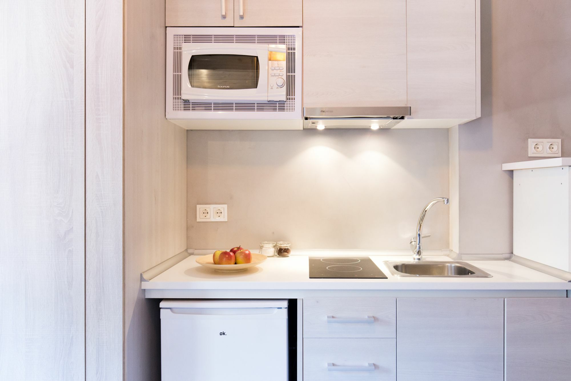 Los Lobos Suites Apartamentos Grenade Extérieur photo